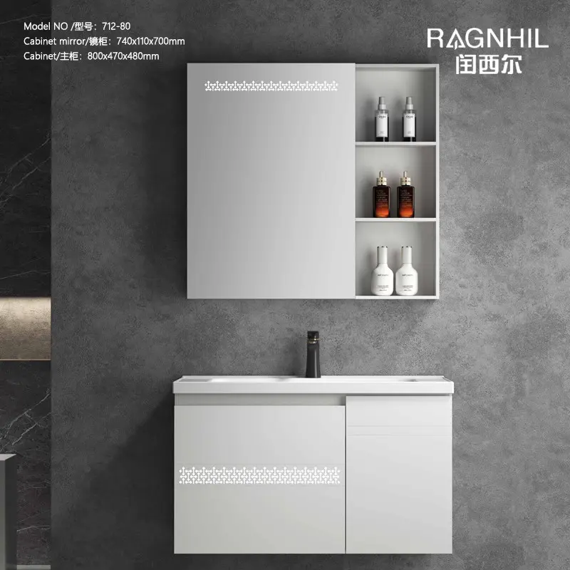 Sleek and Practical Bathroo...